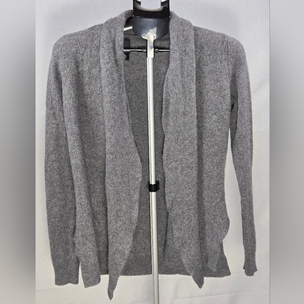 Theory 100% Cashmere Quiet Luxury Elevated Basic Draped‎ Cardigan, Medium